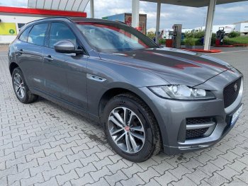 Jaguar F-Pace